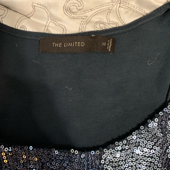 Very sexy cop - Picture 2 of 2